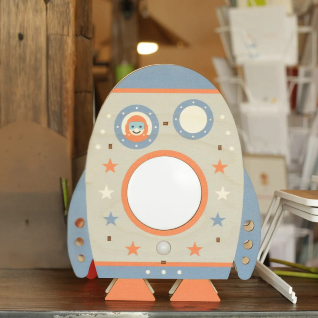 Lámpara Reloj – Nave Espacial