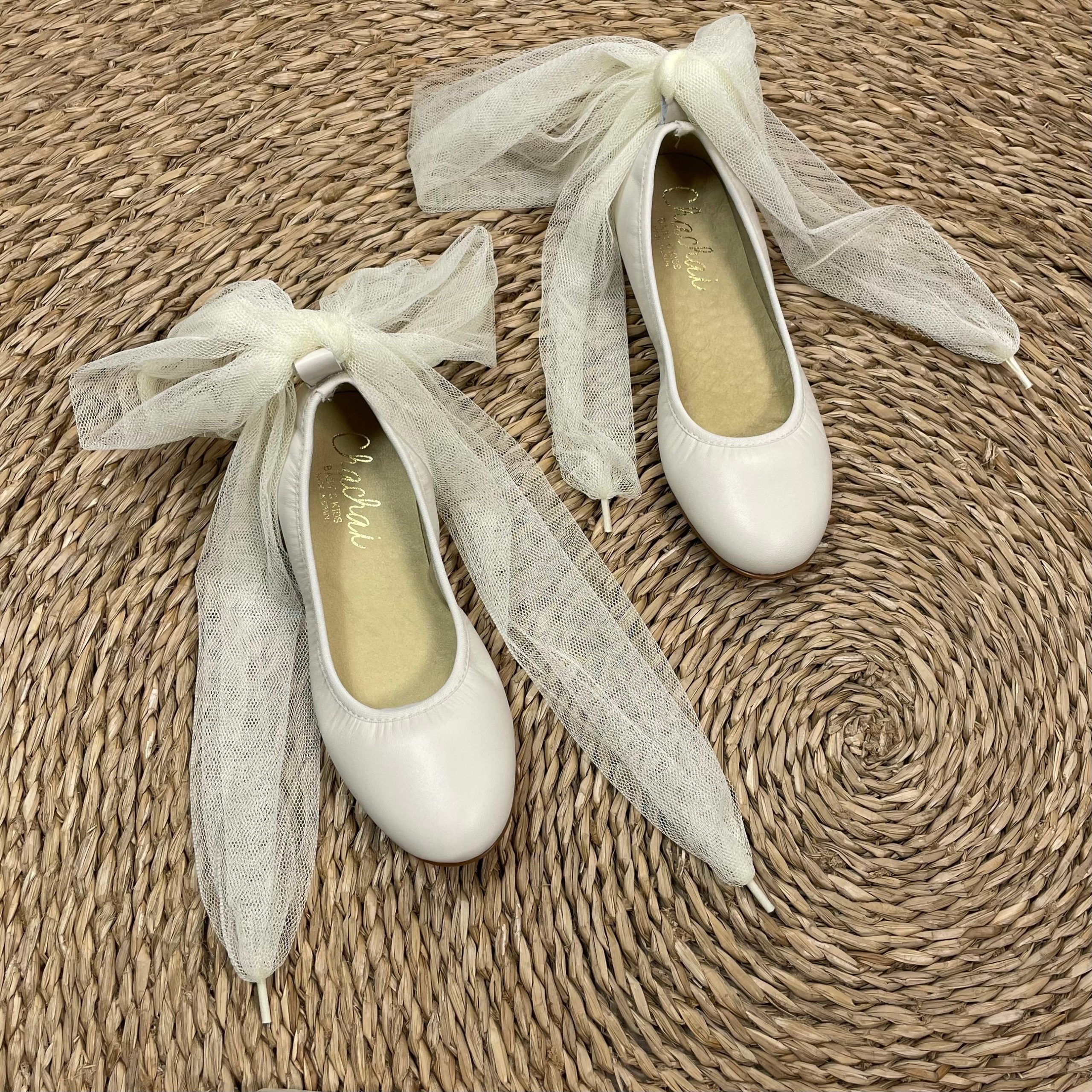 Bailarina con Tul o Cinta Beige